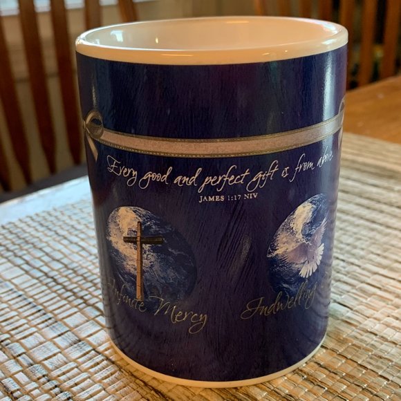Christmas Holiday Inspirational Coffee Mug ~ EUC - Picture 4 of 10